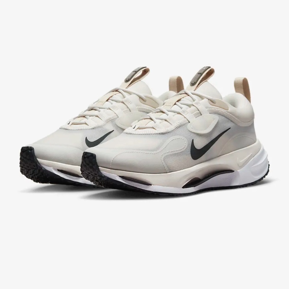 Nike Spark Size 7